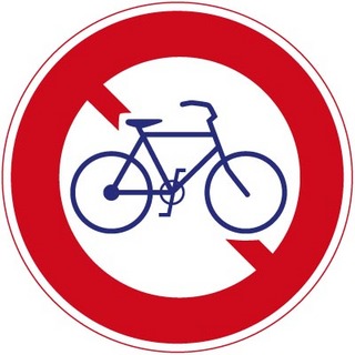 10自転車通行止め.jpg