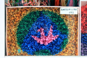 大阪府の小学校からの千羽鶴