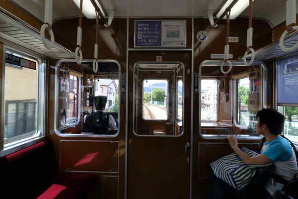 嵐山駅到着前