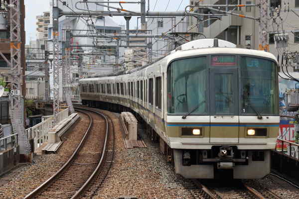 221系トップナンバー車(NC601編成)