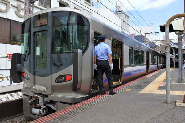 225系 関空・紀州路快速