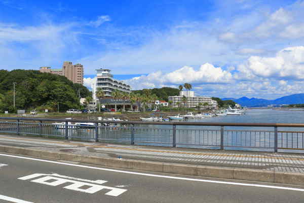 近畿大学水産研究所白浜実験場付近